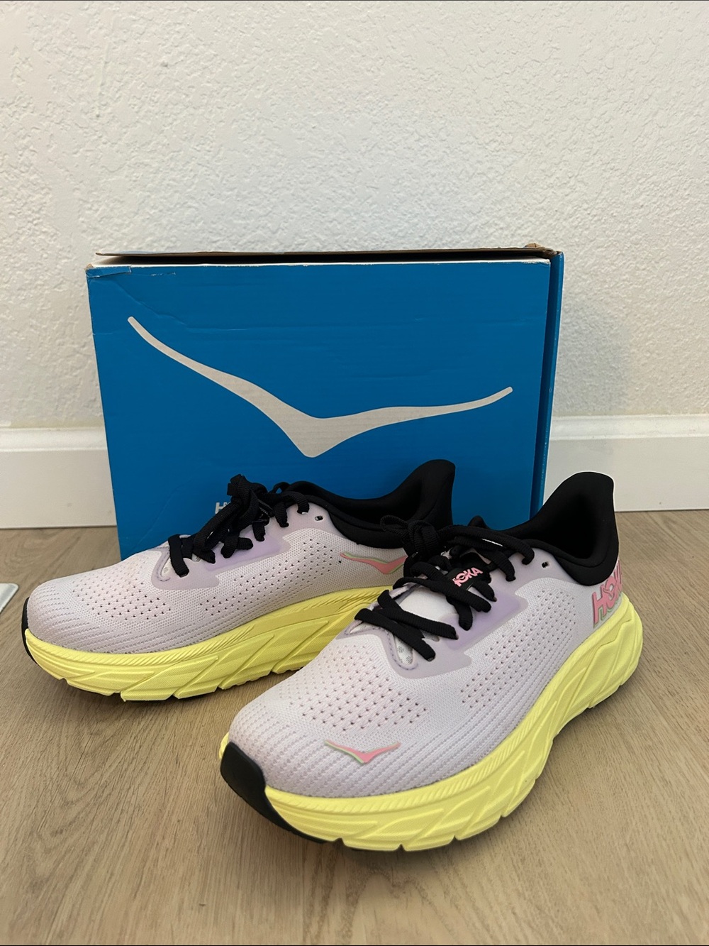 Hoka Arahi 7